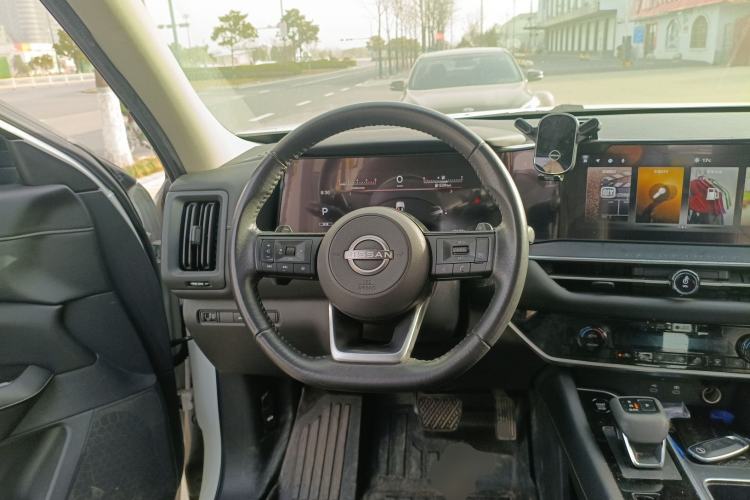 Used Nissan Pathfinder 2024 380 VC-TURBO Two-Wheel Drive Smart Enjoyment Edition 6 Seats Steering Wheel