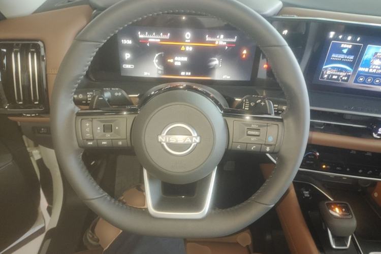 Used Nissan Pathfinder 2024 380 VC-TURBO Four-Wheel Drive Intelligent Driving Version 6 Seats Steering Wheel