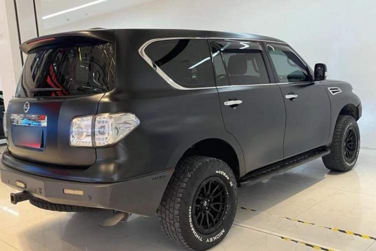 Used Nissan Patrol  Exterior 4