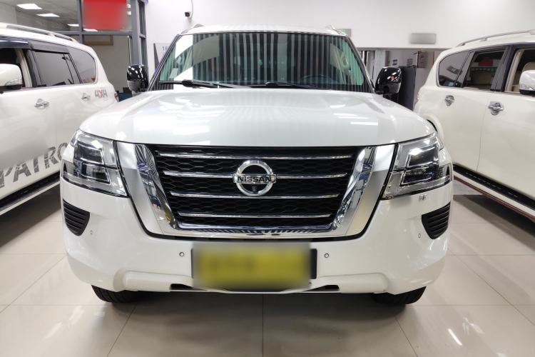 Used Nissan Patrol  Exterior 1