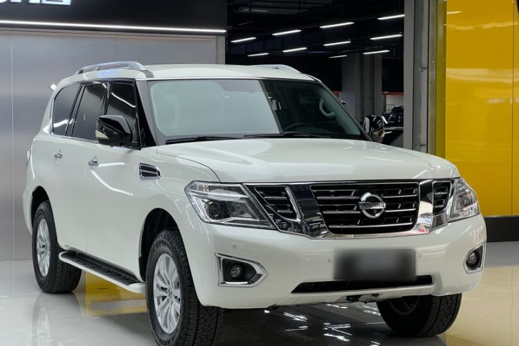 Used Nissan Patrol  Exterior 2
