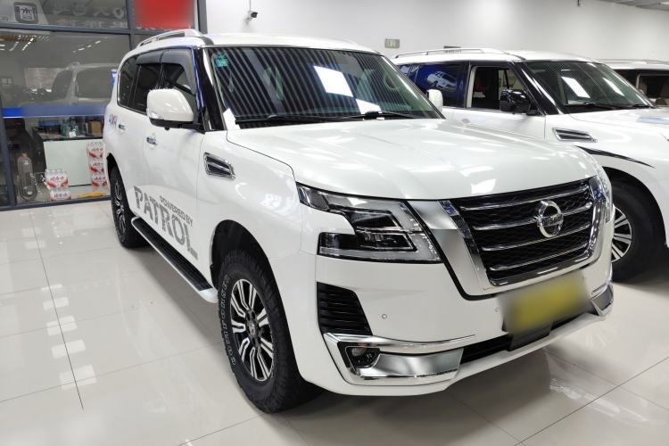 Used Nissan Patrol  Exterior 2