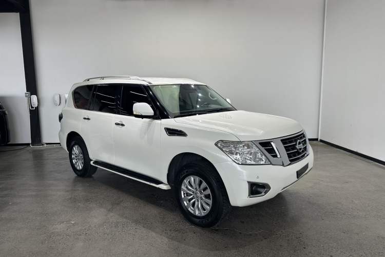 Used Nissan Patrol  Exterior 2