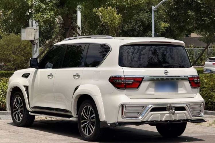 Used Nissan Patrol  Exterior 2