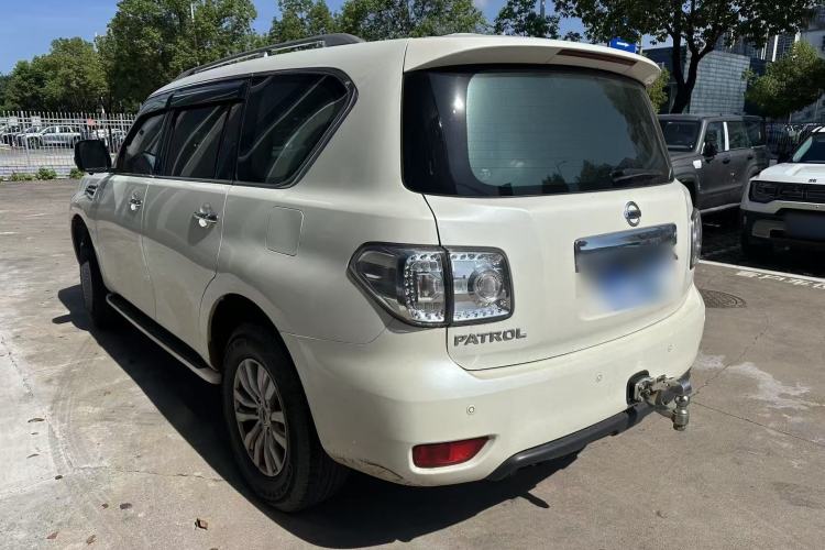 Used Nissan Patrol  Exterior 4