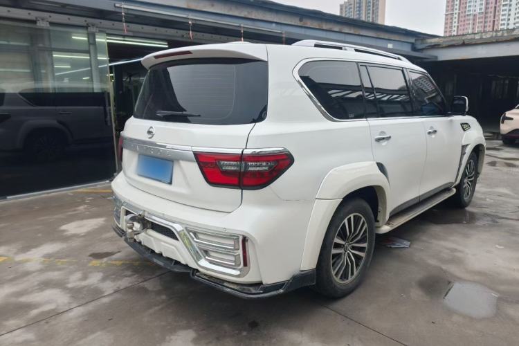 Used Nissan Patrol  Exterior 4