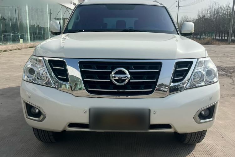 Used Nissan Patrol  Exterior 5