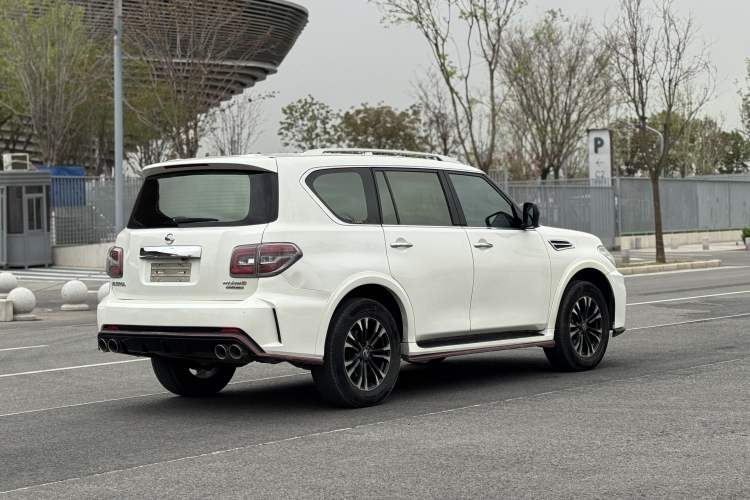 Used Nissan Patrol  Exterior 5