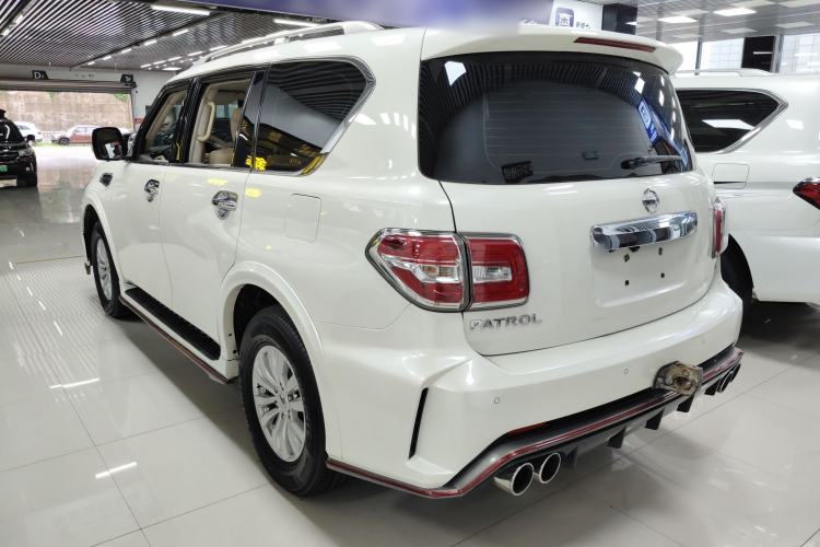 Used Nissan Patrol  Exterior 6