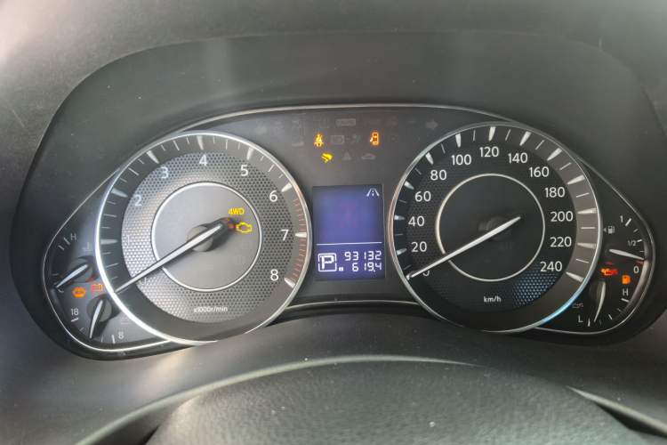 Used Nissan Patrol  Odometer Close Up