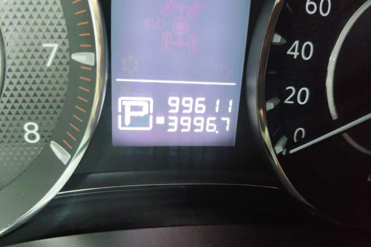 Used Nissan Patrol  Odometer Close Up