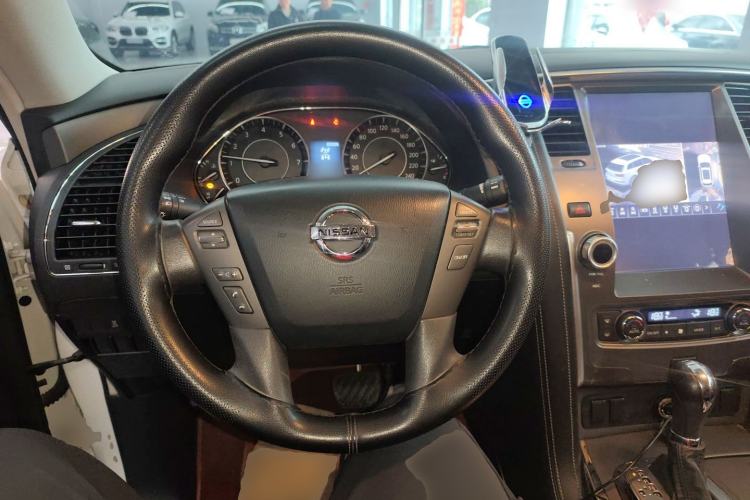 Used Nissan Patrol  Steering Wheel