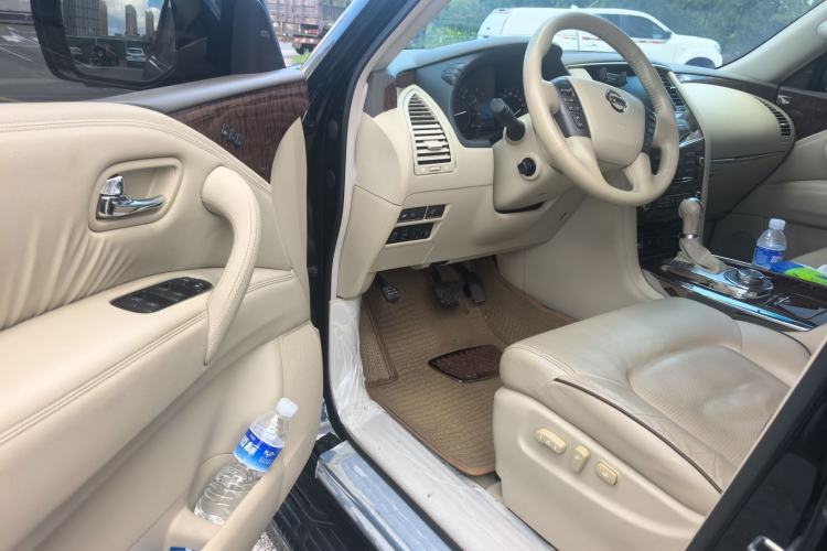 Used Nissan Patrol 2012 5.6L V8 Flagship Edition Driver Seat