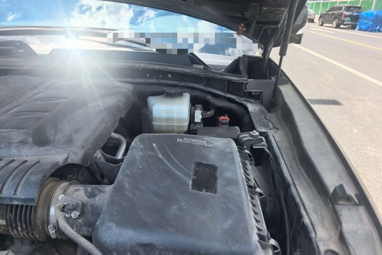Used Nissan Patrol 2012 5.6L V8 Flagship Edition Engine Bay Left