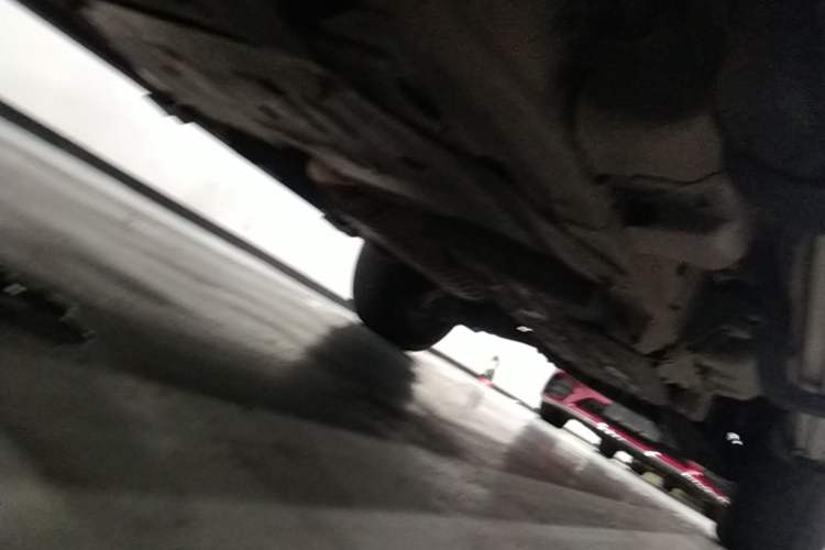 Used Nissan Patrol 2012 5.6L V8 Flagship Edition Chassis Front Left