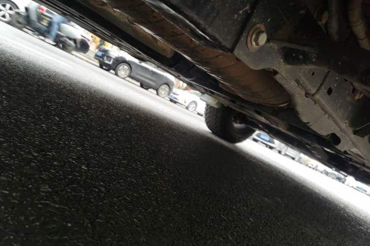 Used Nissan Patrol 2012 5.6L V8 Flagship Edition Chassis Rear Right