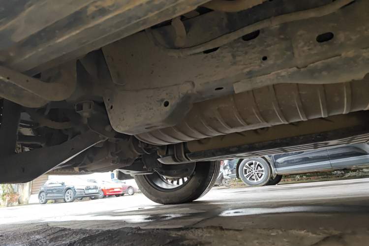 Used Nissan Patrol 2012 5.6L V8 Flagship Edition Chassis Rear Right