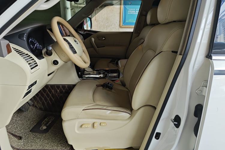 Used Nissan Patrol 2012 5.6L V8 Flagship Edition Left Front Seat