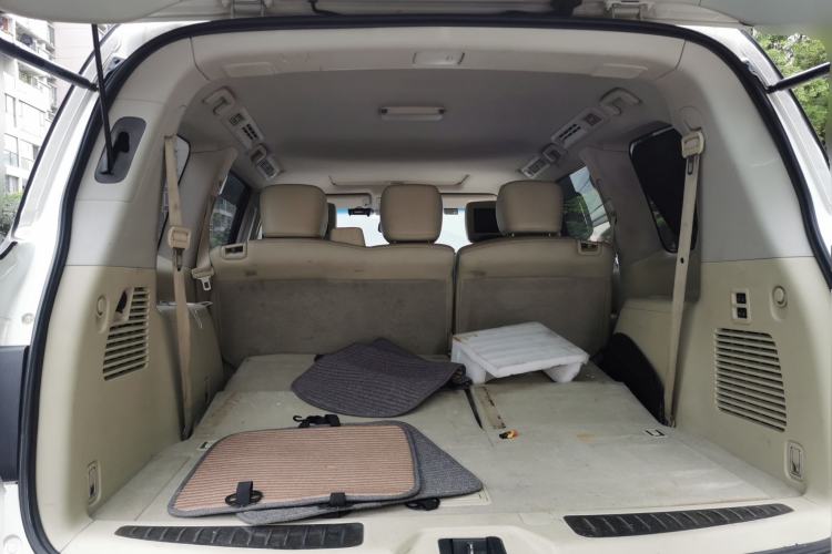 Used Nissan Patrol 2012 5.6L V8 Flagship Edition Trunk