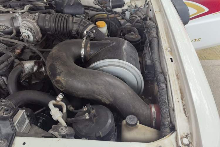 Used Nissan Patrol 2014 Y61 4.8L Pickup Engine Bay Left