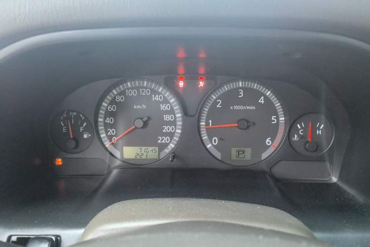 Used Nissan Patrol 2014 Y61 4.8L Pickup Instrument Cluster