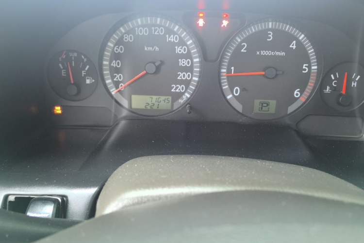 Used Nissan Patrol 2014 Y61 4.8L Pickup Odometer Close Up