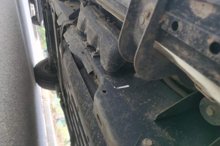 Used Nissan Patrol 2014 5.6L LE Chassis Rear Left