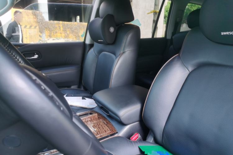 Used Nissan Patrol 2014 5.6L LE Left Front Seat