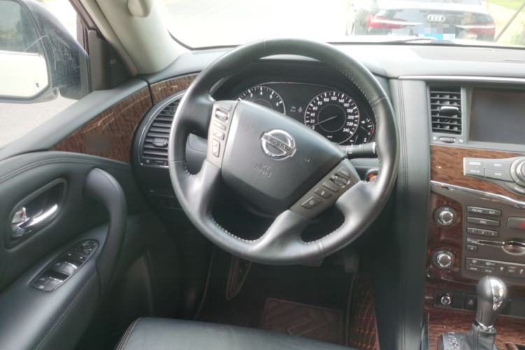 Used Nissan Patrol 2014 5.6L LE Steering Wheel
