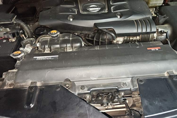 Used Nissan Patrol  Engine Bay