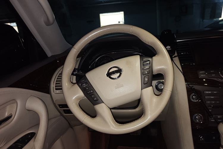 Used Nissan Patrol  Steering Wheel