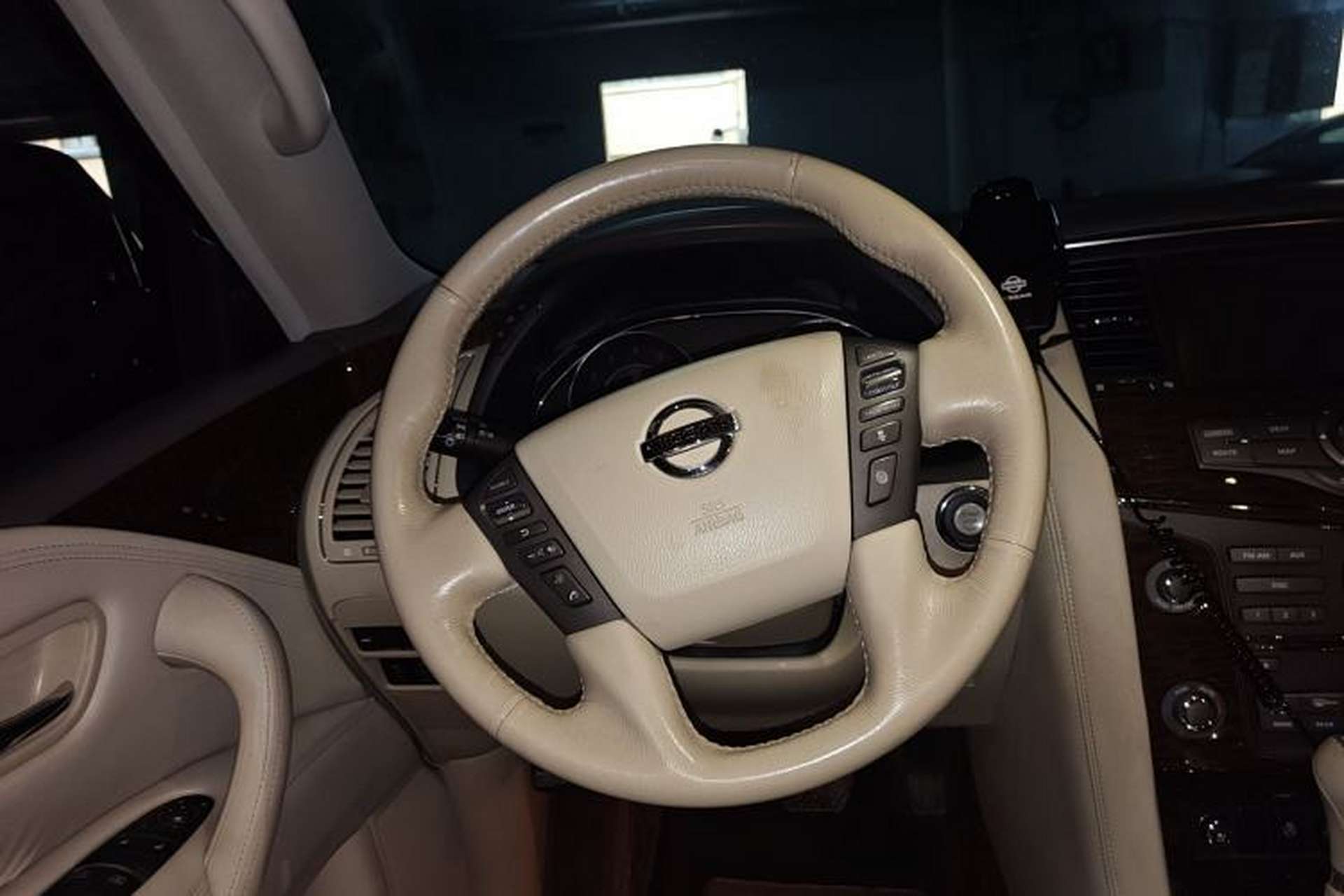 Used Nissan Patrol  Steering Wheel