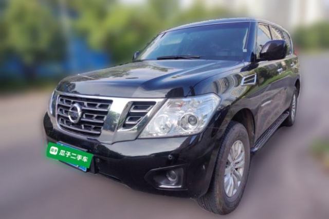 Used Nissan Patrol Automatic transmission, gasoline, 4.0-liter displacement, four-wheel drive, seven seats