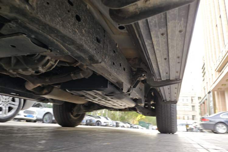 Used Nissan Patrol  Chassis Front Left