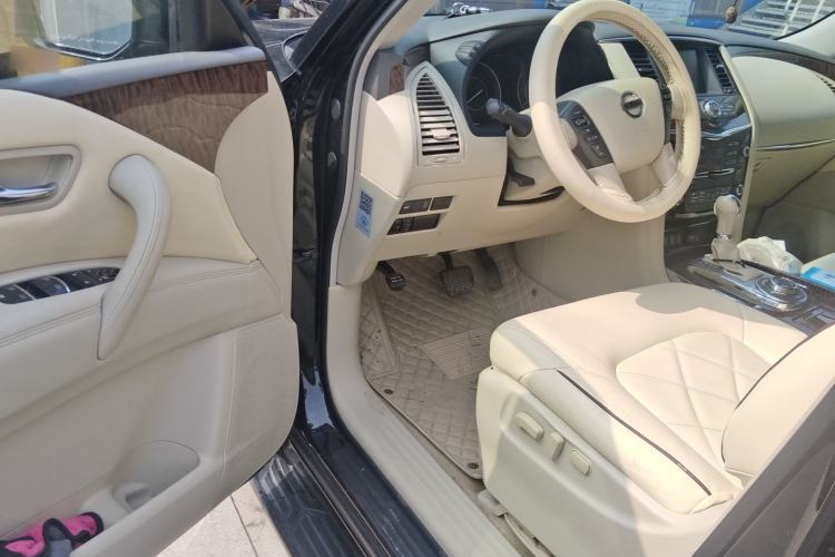 Used Nissan Patrol  Driver Seat