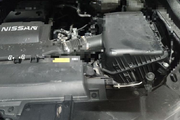 Used Nissan Patrol  Engine Bay Left