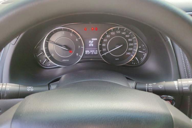 Used Nissan Patrol  Instrument Cluster
