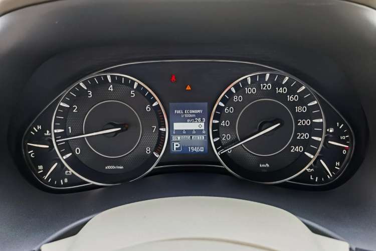 Used Nissan Patrol 2016 5.6L Standard Edition Instrument Cluster