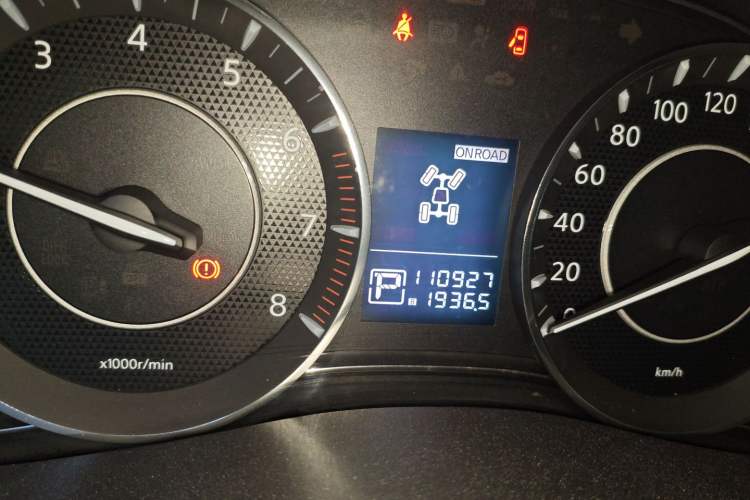 Used Nissan Patrol 2016 Y62 4.0L LE Middle East Edition Instrument Cluster