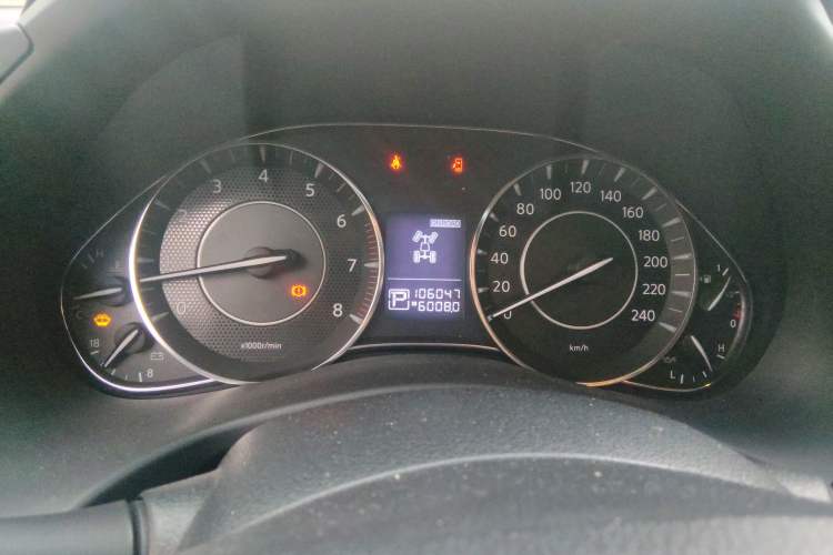 Used Nissan Patrol  Instrument Cluster