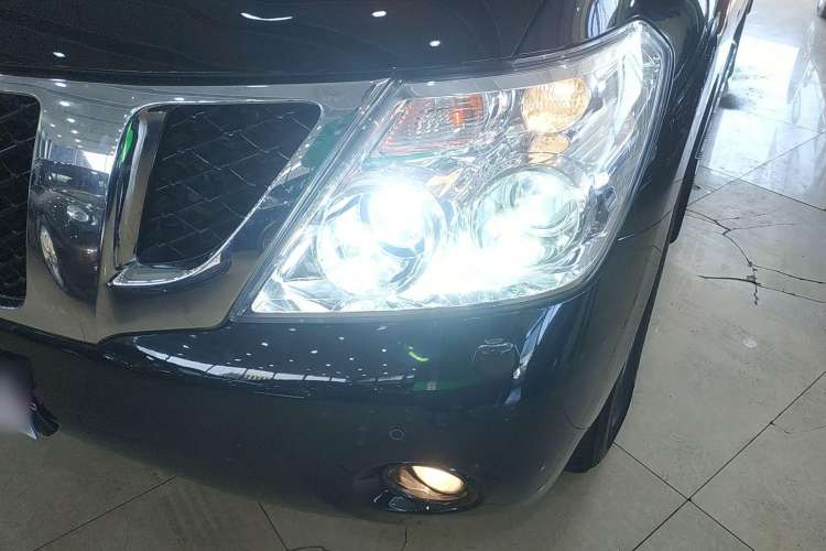 Used Nissan Patrol 2016 5.6L Standard Edition Left Front Headlight