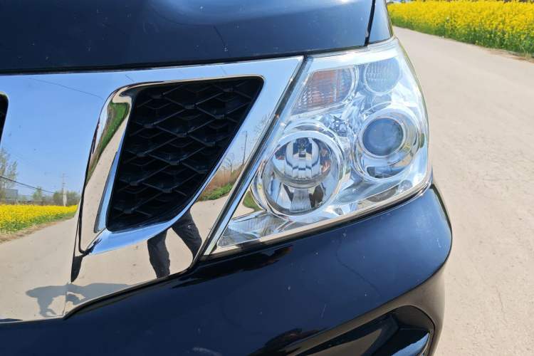 Used Nissan Patrol 2016 Y62 4.0L LE Middle East Edition Left Front Headlight
