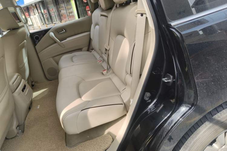 Used Nissan Patrol 2016 5.6L Standard Edition Left Rear Seat