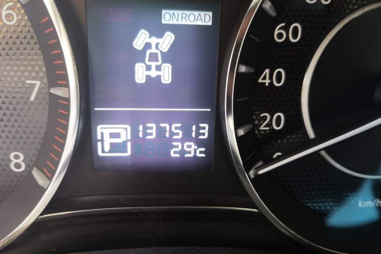 Used Nissan Patrol  Odometer Close Up
