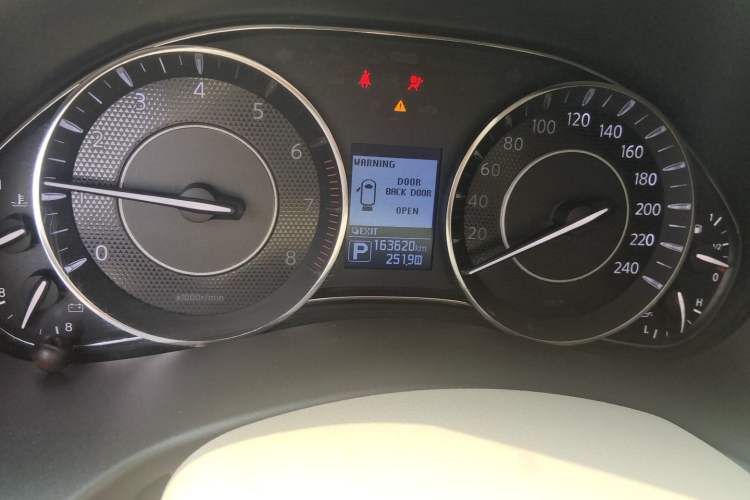 Used Nissan Patrol  Odometer Close Up
