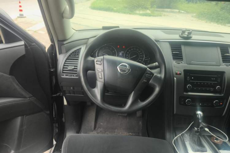 Used Nissan Patrol  Steering Wheel