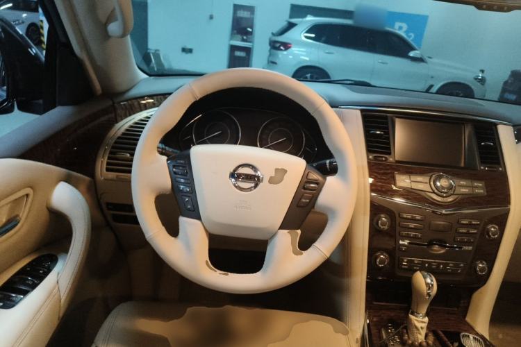 Used Nissan Patrol  Steering Wheel