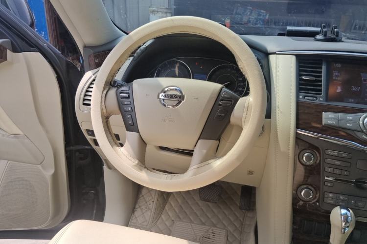 Used Nissan Patrol  Steering Wheel