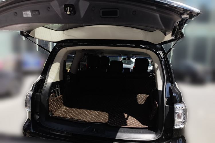 Used Nissan Patrol  Trunk