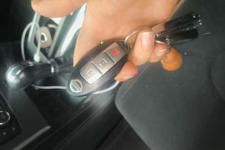 Used Nissan Patrol  Vehicle Key